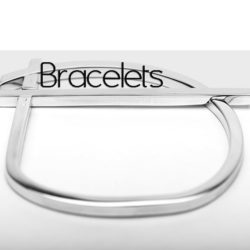 Bracelets / Pulseras